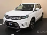 Usata Suzuki Vitara 120 CV (88 kW) 2017 Bianco SUV
