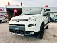 Usata Fiat Panda 4x4 S 86 CV (63 kW) 2017 Bianco gelato Utilitaria