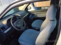 usata Renault Clio II 1.1 3 porte RN