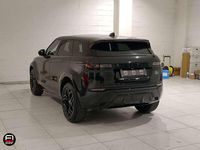 Usata Land Rover Range Rover SE Dynamic 200 CV (147 kW) 2022 Nero santorini SUV