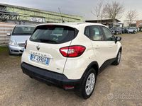 Usata Renault Captur Life 90 CV (66 kW) 2016 Beige SUV