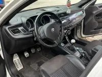 Usata Alfa Romeo Giulietta 140 CV (102 kW) 2011 Bianco Utilitaria