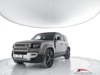 Usata Land Rover Defender SE 200 CV (147 kW) 2022 Marrone SUV