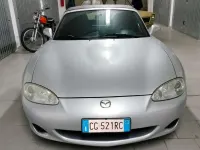 Usata Mazda MX5 110 CV (80 kW) 2003 Grigio Cabrio