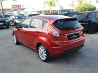 Usata Ford Fiesta Titanium 75 CV (55 kW) 2016 Rosso Utilitaria