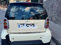 Usata Smart ForTwo Coupé 54 CV (39 kW) 1999 Giallo Coupé