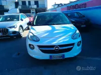 Usata Opel Adam Slam 69 CV (50 kW) 2013 Bianco Utilitaria