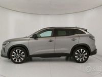 Usata Renault Austral Techno 200 CV (147 kW) 2024 Grigio SUV