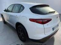 Usata Alfa Romeo Stelvio Business 190 CV (139 kW) 2022 Bianco SUV