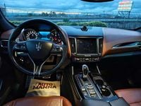 Usata Maserati Levante 275 CV (202 kW) 2017 Blu/azzurro SUV