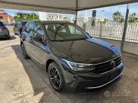 Usata VW Tiguan Elegance 150 CV (110 kW) 2022 Grigio SUV