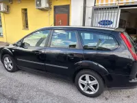 Usata Ford Focus S 116 CV (85 kW) 2007 Nero Station wagon