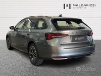 Usata Skoda Octavia Executive 150 CV (110 kW) 2025 Grigio Station wagon
