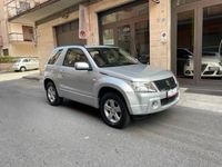 Usata Suzuki Grand Vitara 129 CV (94 kW) 2007 Argento SUV