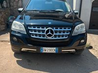 Usata Mercedes ML320 190 CV (139 kW) 2009 Nero SUV
