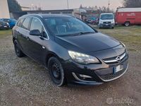 Usata Opel Astra Cosmo 110 CV (80 kW) 2014 Nero Station wagon