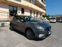 Usata Nissan Qashqai Acenta 140 CV (102 kW) 2022 Grigio SUV