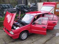 Usata Alfa Romeo 33 Quadrifoglio Verde 118 CV (86 kW) 1989 Rosso Berlina