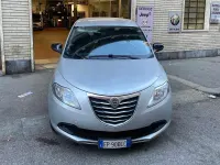 Usata Lancia Ypsilon Silver 69 CV (50 kW) 2012 Grigio Utilitaria