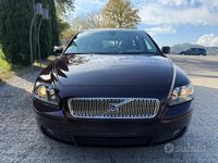 Usata Volvo V50 220 CV (161 kW) 2004 Viola Station wagon