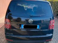 Usata VW Touran 105 CV (77 kW) 2009 Nero Monovolume