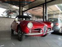 Usata Alfa Romeo Giulietta 74 CV (54 kW) 1961 Rosso Cabrio