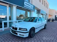 Usata BMW 320 Sport Line 150 CV (110 kW) 1991 Bianco Berlina