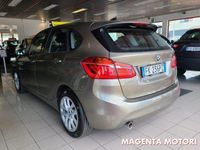 Usata BMW 218 Active Tourer Advantage 150 CV (110 kW) 2017 Grigio Monovolume