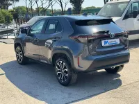 Usata Toyota Yaris Hybrid Trend 116 CV (85 kW) 2022 Grigio Monovolume