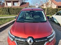 Usata Renault Kangoo 116 CV (85 kW) 2024 Bronzo Station wagon
