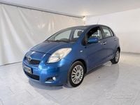 Usata Toyota Yaris 90 CV (66 kW) 2011 Blu Utilitaria