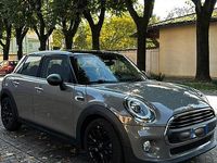 Usata Mini ONE 75 CV (55 kW) 2019 Grigio Utilitaria