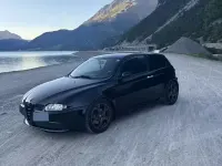 Usata Alfa Romeo 147 250 CV (183 kW) 2003 Nero Utilitaria