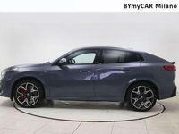 Usata BMW iX2 M Sport 230 kW (313 CV) 2024 Storm bay metallizzato SUV