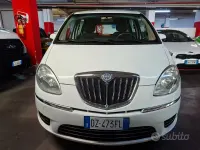 Usata Lancia Musa S 95 CV (69 kW) 2009 Bianco Monovolume