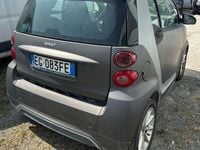 Usata Smart ForTwo Coupé 61 CV (44 kW) 2011 Utilitaria