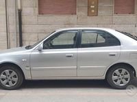 Usata Hyundai Accent 82 CV (60 kW) 2003 Grigio Station wagon
