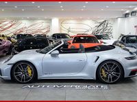 Usata Porsche 992 650 CV (478 kW) 2021 Argento dolomite met. Cabrio
