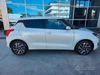 Usata Suzuki Swift 82 CV (60 kW) 2020 Bianco Utilitaria