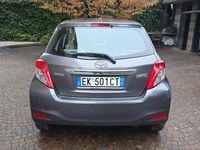 Usata Toyota Yaris 90 CV (66 kW) 2011 Utilitaria