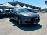 Usata Maserati Levante 275 CV (202 kW) 2017 Grigio SUV