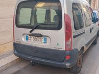 Usata Renault Kangoo 82 CV (60 kW) 2002 Monovolume