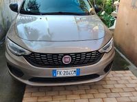 Usata Fiat Tipo Lounge 95 CV (69 kW) 2017 Grigio Utilitaria