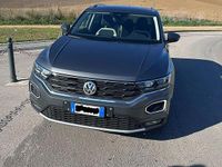 Usata VW T-Roc 116 CV (85 kW) 2019 Grigio SUV