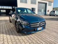 Usata Mercedes B180 Business 116 CV (85 kW) 2021 Blu/azzurro Utilitaria