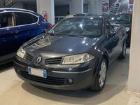 Usata Renault Mégane Cabriolet Dynamique 106 CV (77 kW) 2007 Grigio Cabrio