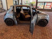Usata Fiat 500e La Prima 42 kW (58 CV) 2021 Blu/azzurro Utilitaria