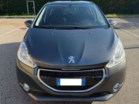 Usata Peugeot 208 68 CV (50 kW) 2013 Grigio Utilitaria