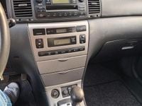 Usata Toyota Corolla 97 CV (71 kW) 2006 Grigio Berlina