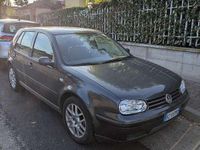 Usata VW Golf IV Highline 105 CV (77 kW) 2002 Berlina